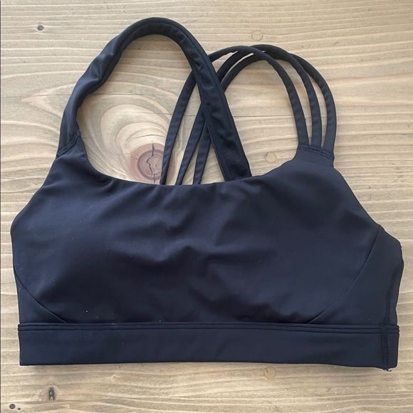 Athleta Train Free Sports Bra - Picture 2 of 8